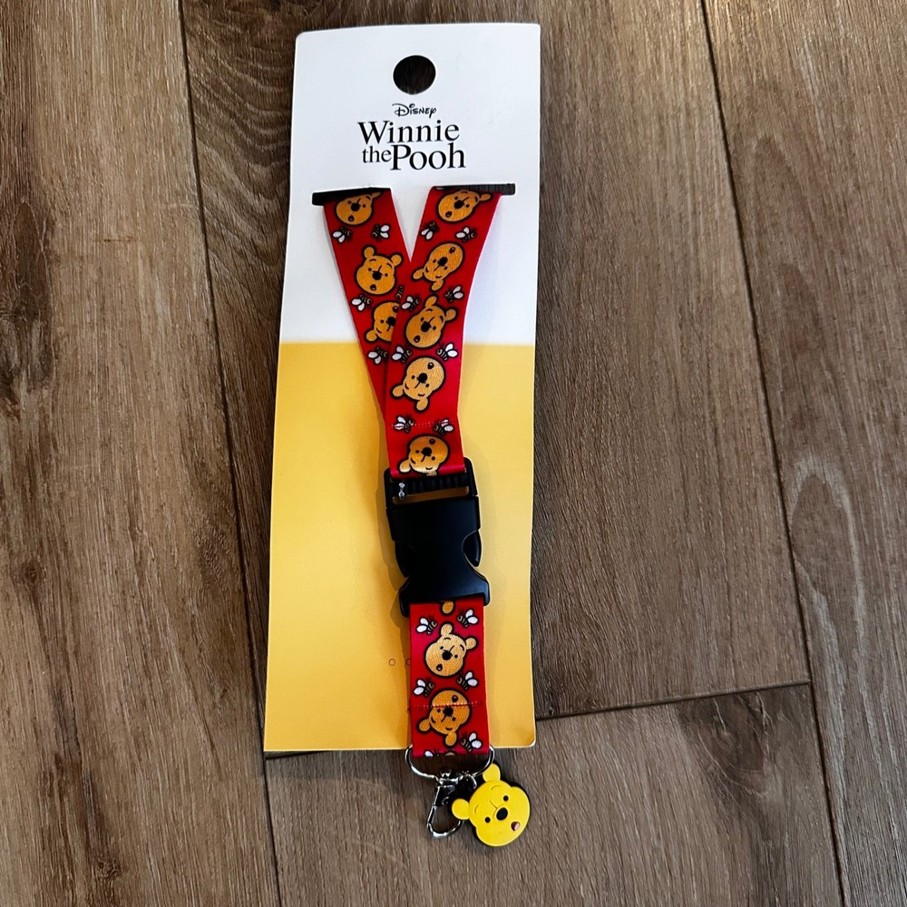 Disney Winnie the Pooh Red Lanyard with Bees and Pooh Face Charm VL700799RL.WM